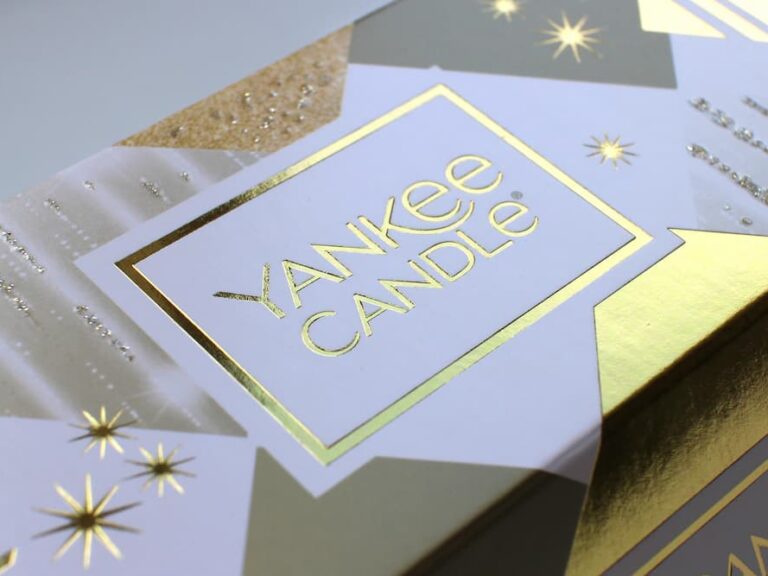 Yankee Candle packaging with gold foil blocking.